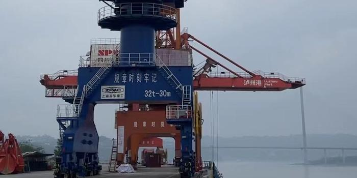 海内海运市场需求坚持稳固，，，，，本期（2022年12月10日至12月16日）内贸集装箱运价指数环比小幅上涨