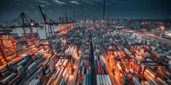 本期内贸集装箱运价指数环比下跌5.6%报1063点  --  云顶国际物流