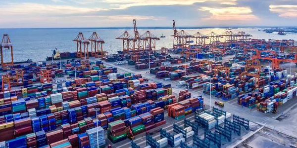 海运价钱指数一连下跌,本期（4月27~5月3日）中海内贸集运指数下跌5.5%  --  云顶国际物流